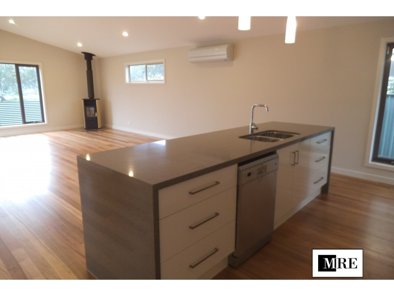 10B Highton Lane, Mansfield VIC 3722