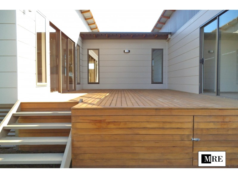 10B Highton Lane, Mansfield VIC 3722