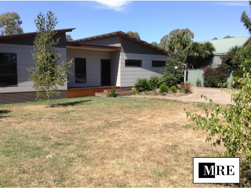 10B Highton Lane, Mansfield VIC 3722