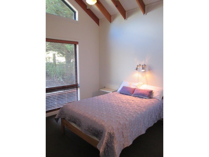 3 Purcell Dve, Merrijig VIC 3723