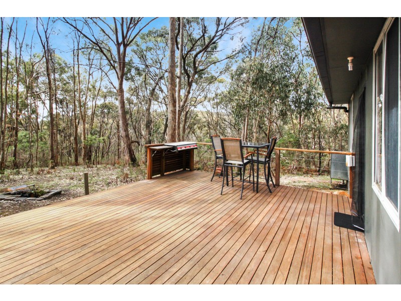 233 Sonnberg Drive, Bonnie Doon VIC 3720