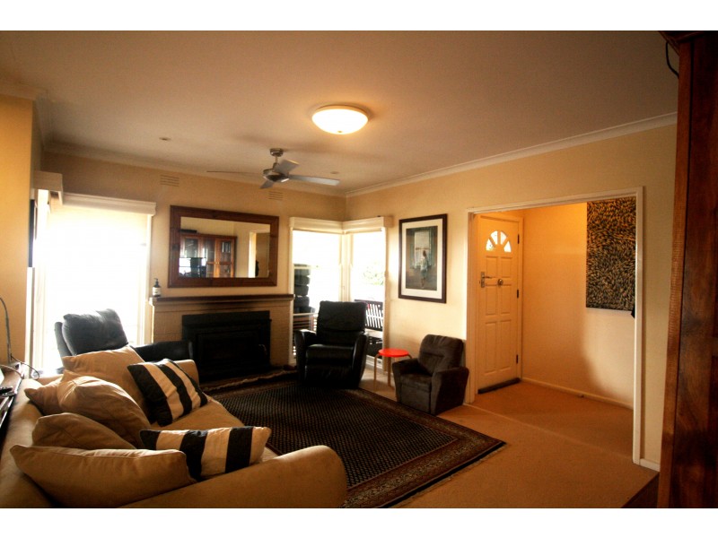 3100 Maroondah Hwy, Mansfield VIC 3722