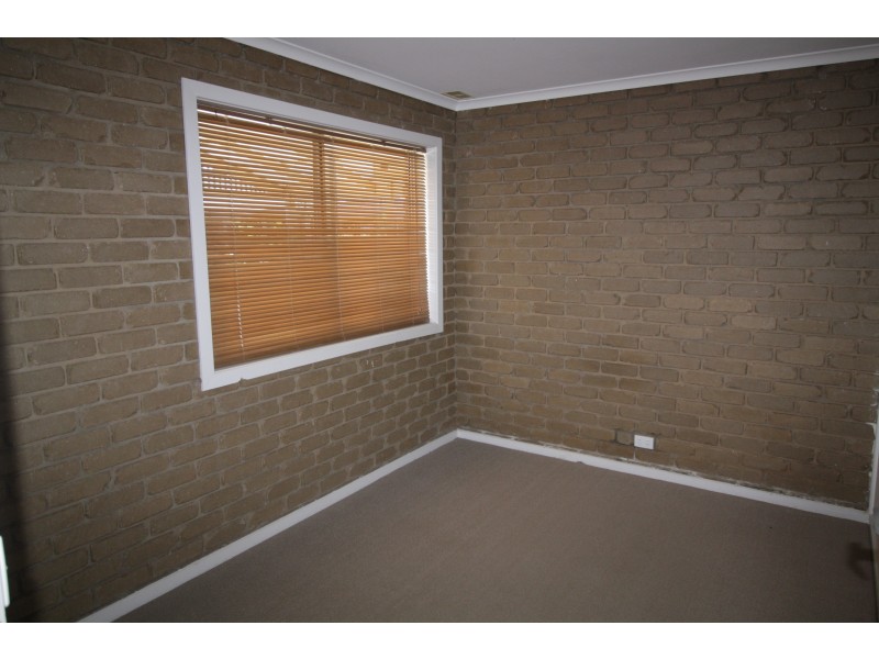 2/11 Early Street, Mansfield VIC 3722