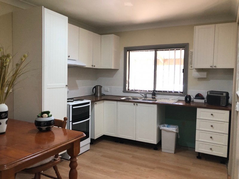 24 Crichton Street, Avenel VIC 3664