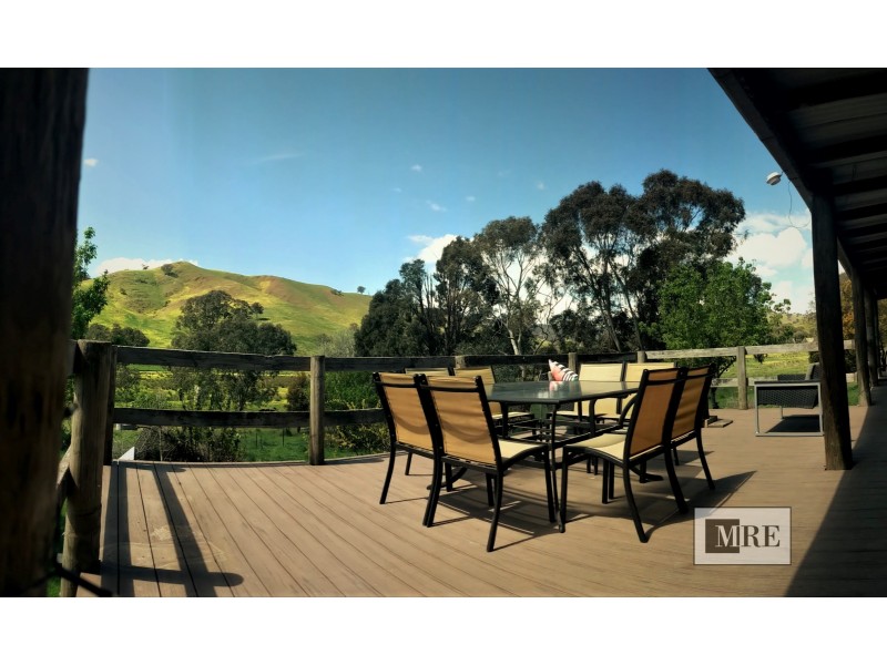 297 Woolshed Road, Bonnie Doon VIC 3720