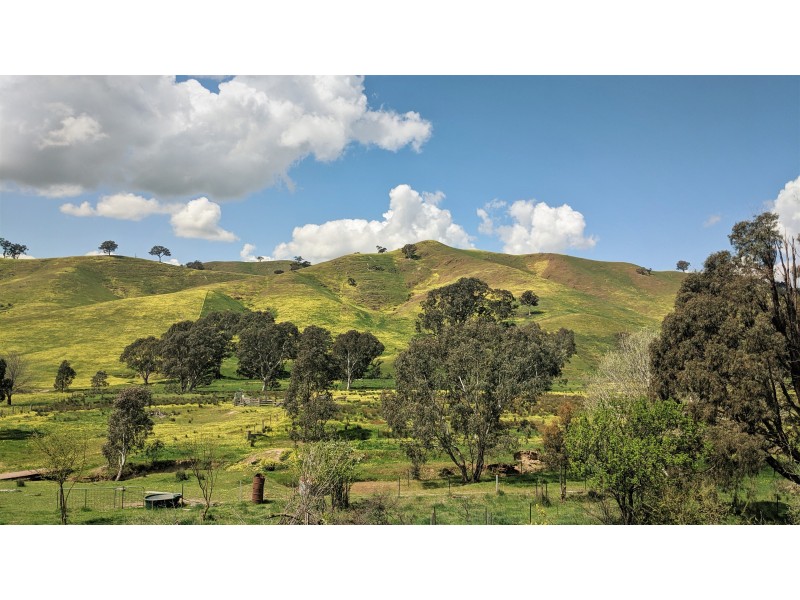 297 Woolshed Road, Bonnie Doon VIC 3720