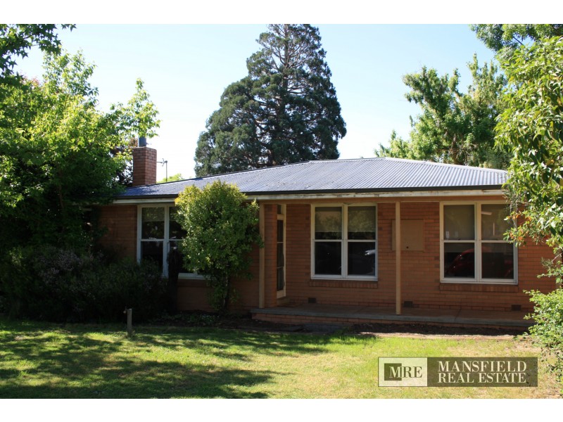 1 Curia Street, Mansfield VIC 3722