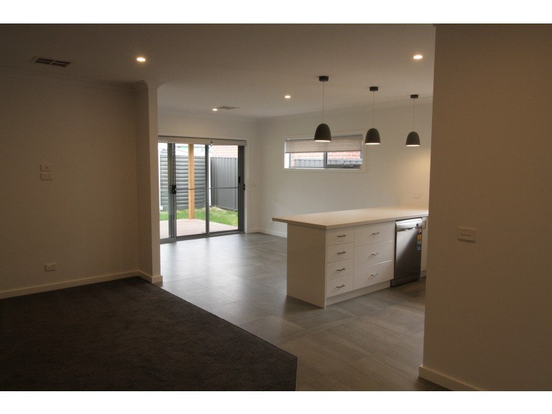 306 Dead Horse Lane, Mansfield VIC 3722