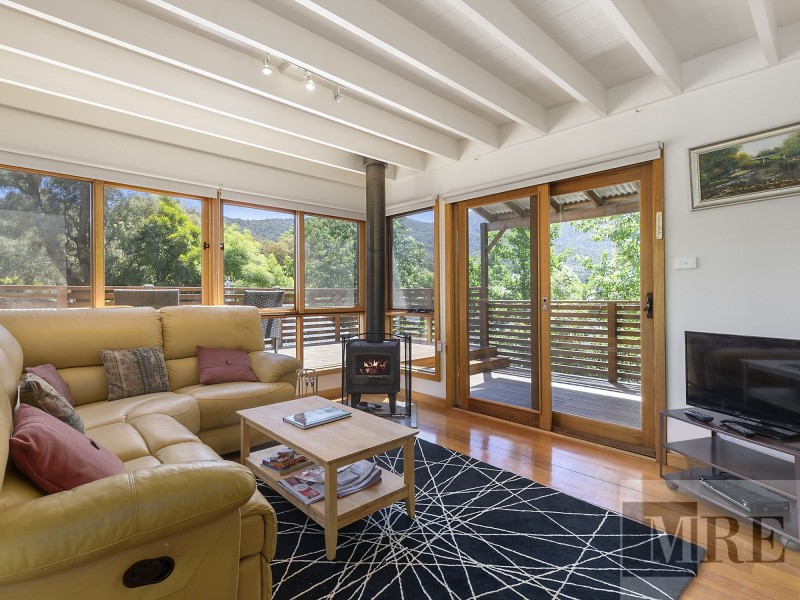 7  Mary Street, Jamieson VIC 3723