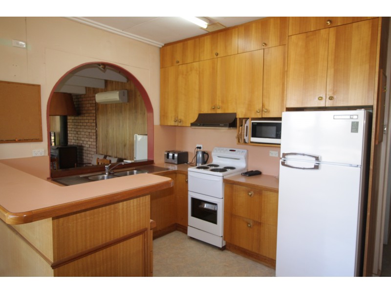 1 Catherine Street, Goughs Bay VIC 3723