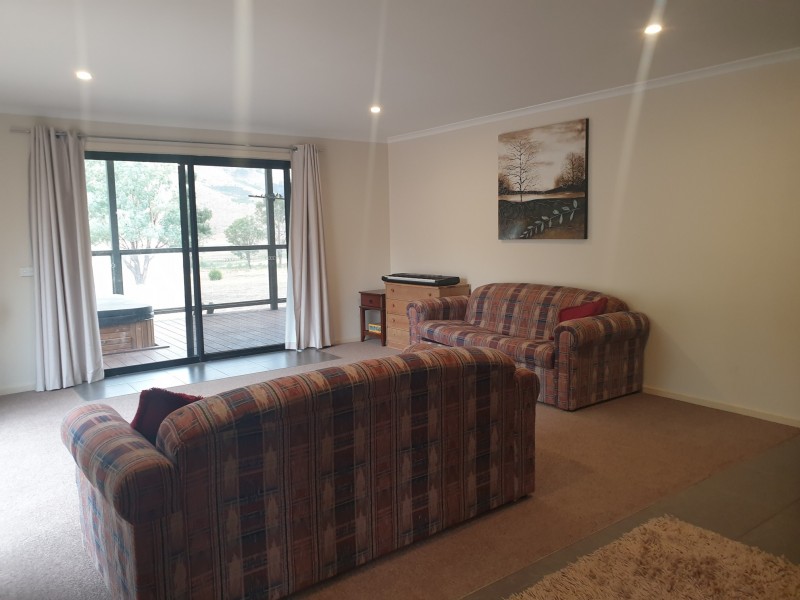 5 Doon Court, Bonnie Doon VIC 3720