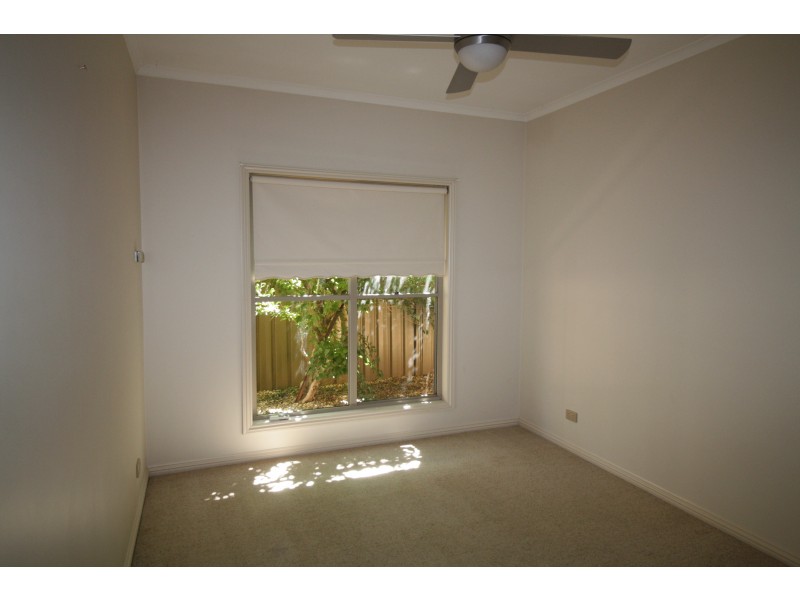 1a Somerset Crescent, Mansfield VIC 3722