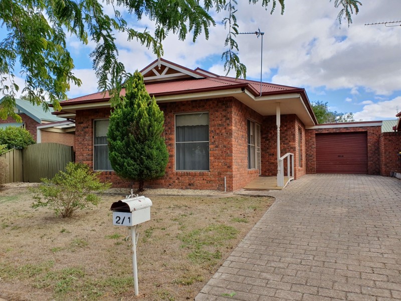 1a Somerset Crescent, Mansfield VIC 3722