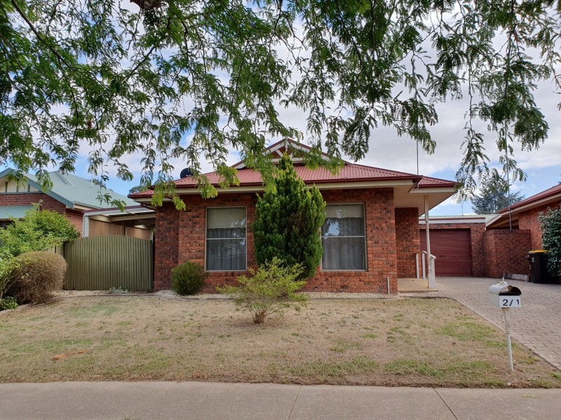 1a Somerset Crescent, Mansfield VIC 3722