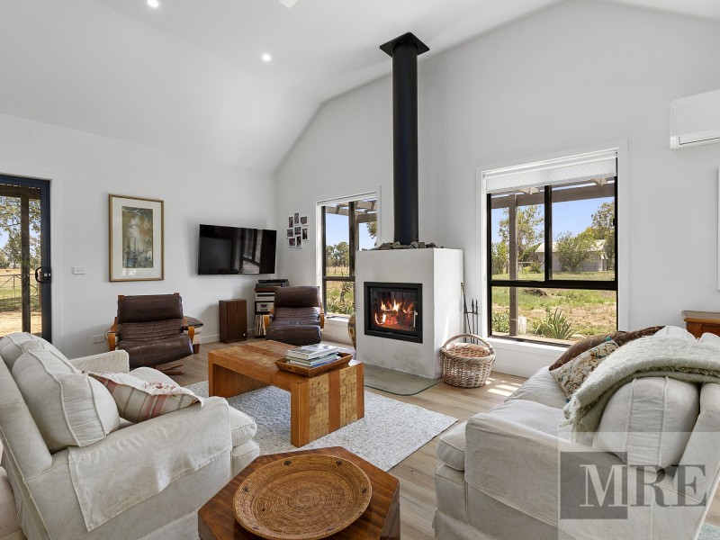 20 Logan Street, Mansfield VIC 3722