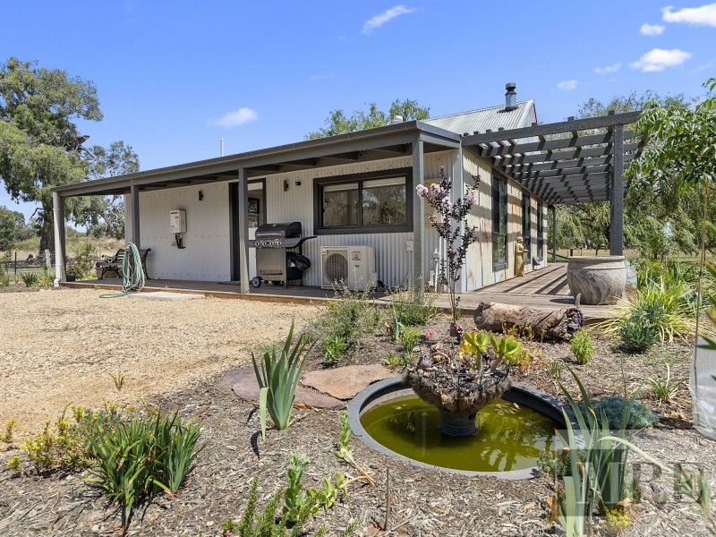 20 Logan Street, Mansfield VIC 3722