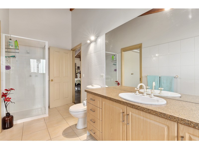 116 Kiernans Road, Bonnie Doon VIC 3720