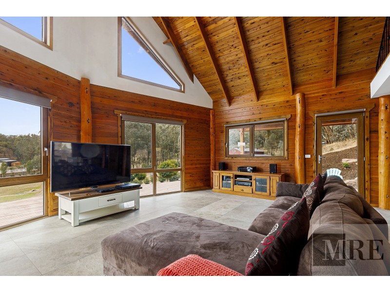 757 Sonnberg Drive, Bonnie Doon VIC 3720