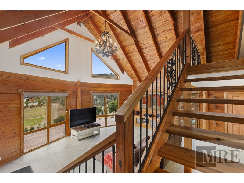 757 Sonnberg Drive, Bonnie Doon VIC 3720