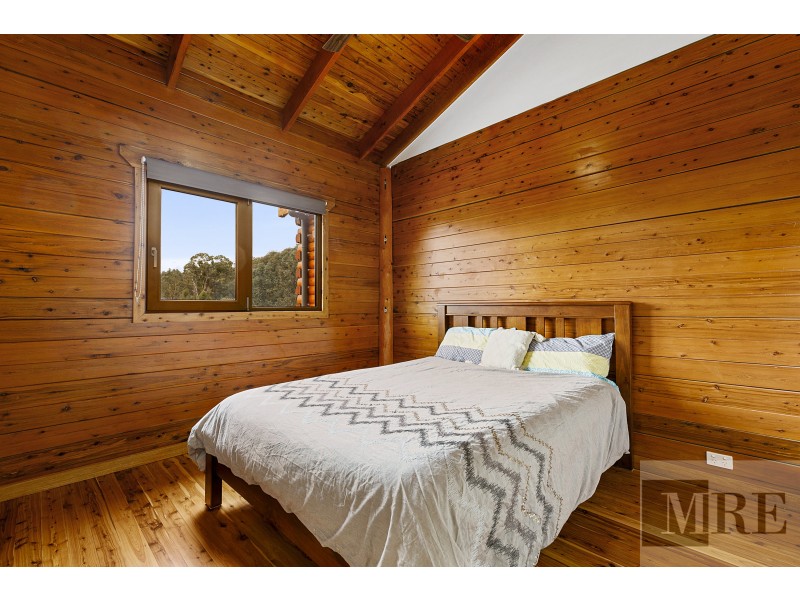 757 Sonnberg Drive, Bonnie Doon VIC 3720