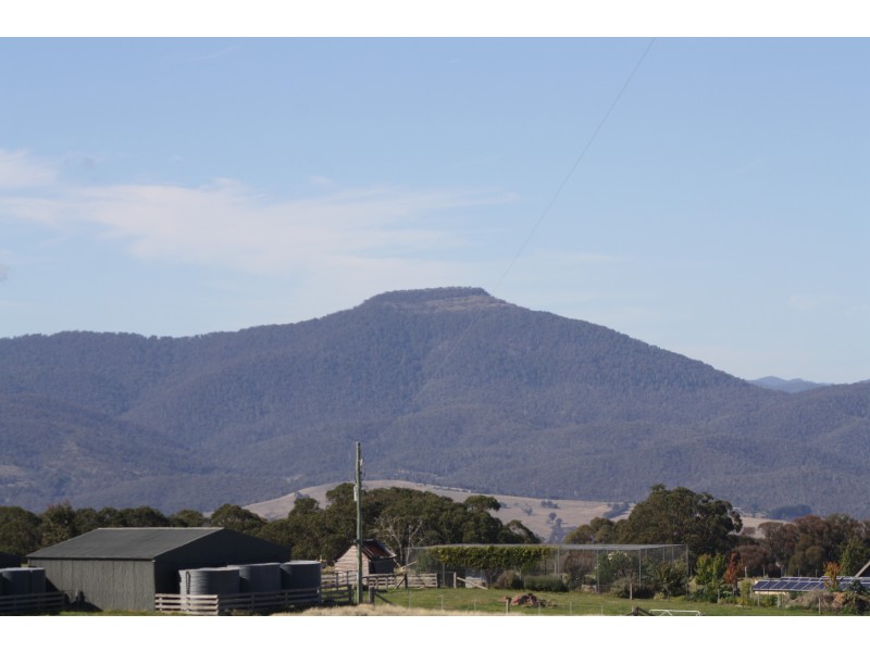 1/627 Glenroy Road, Barwite VIC 3722