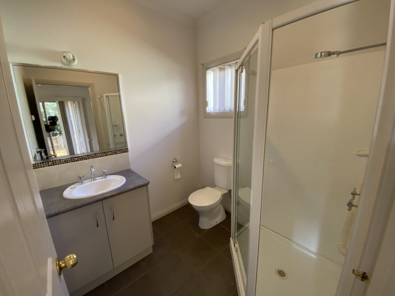 2/37 Somerset Crescent, Mansfield VIC 3722