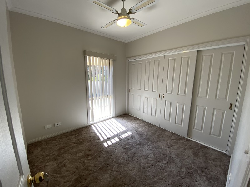 2/37 Somerset Crescent, Mansfield VIC 3722