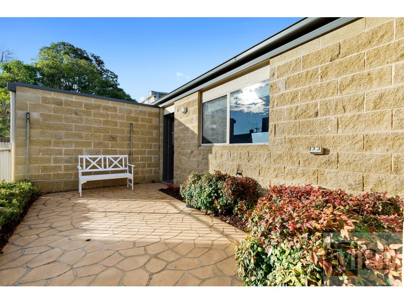 4/9 Chenery Street, Mansfield VIC 3722