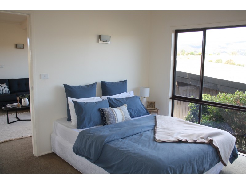 4 Omega Street, Merrijig VIC 3723