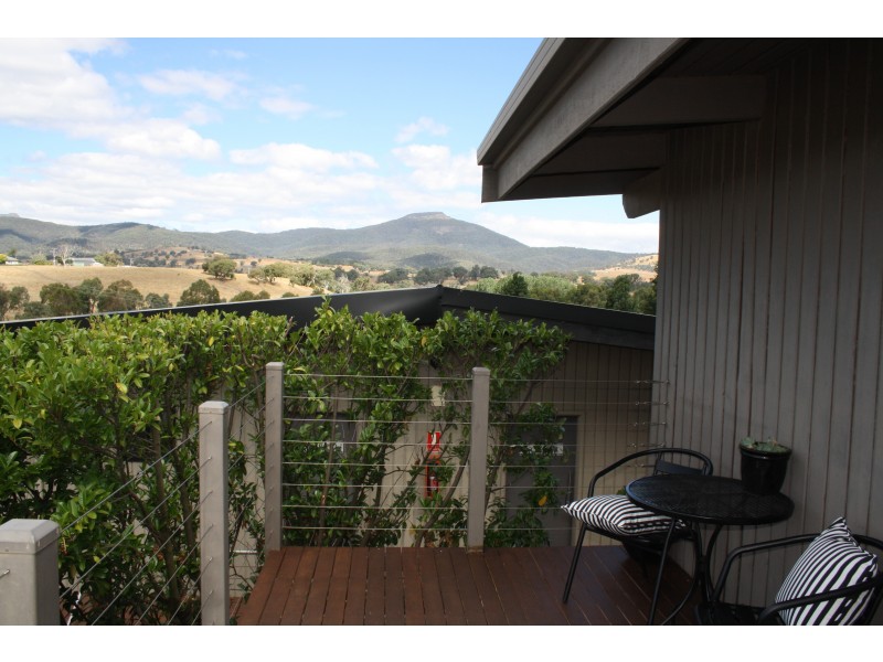 4 Omega Street, Merrijig VIC 3723