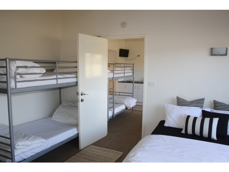 4 Omega Street, Merrijig VIC 3723