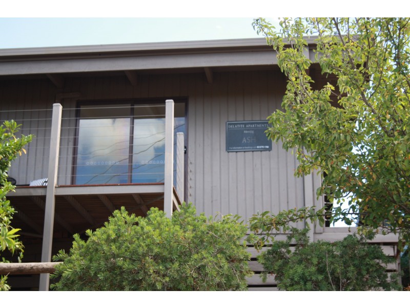 4 Omega Street, Merrijig VIC 3723