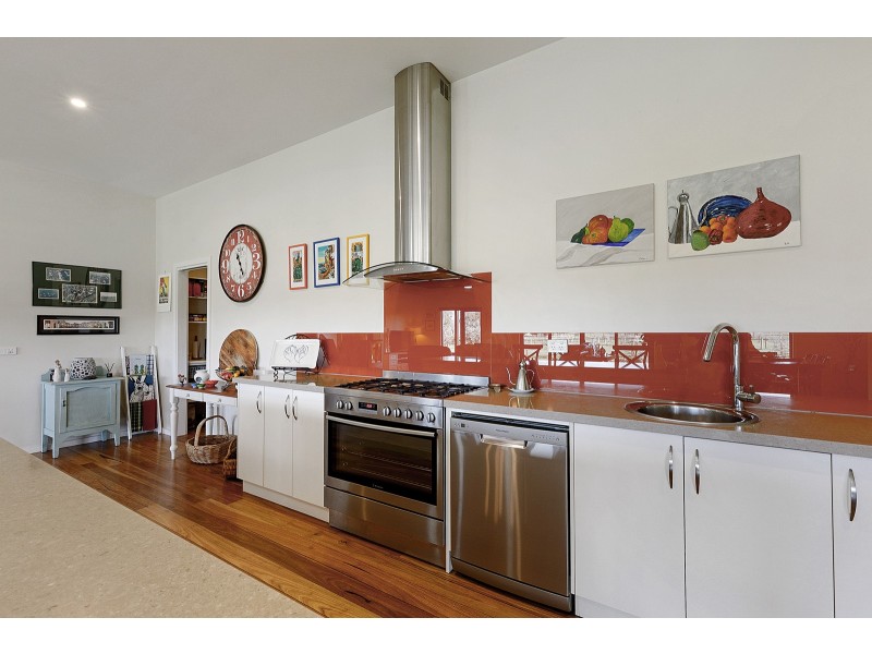 67 Graves Road, Mansfield VIC 3722