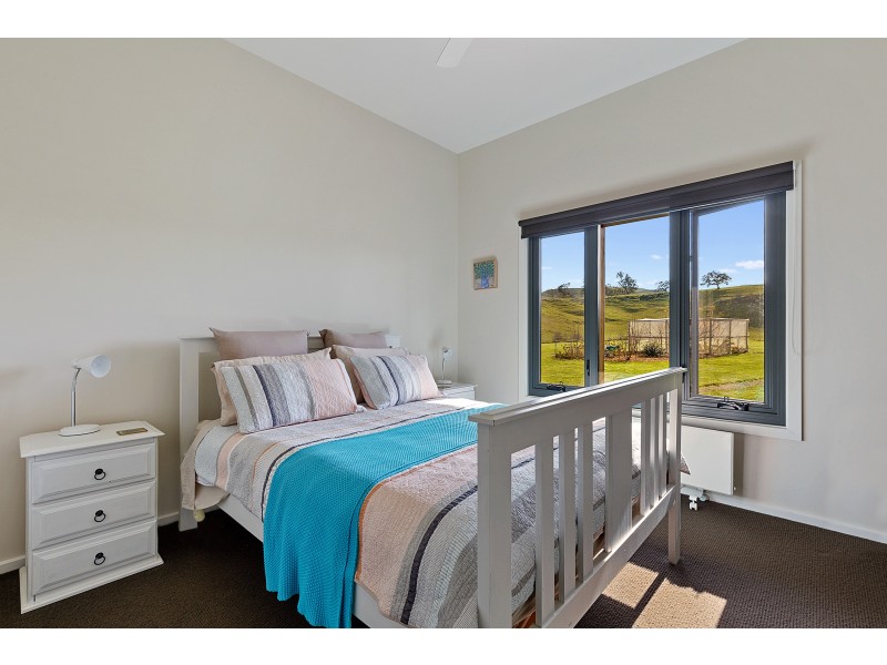 67 Graves Road, Mansfield VIC 3722