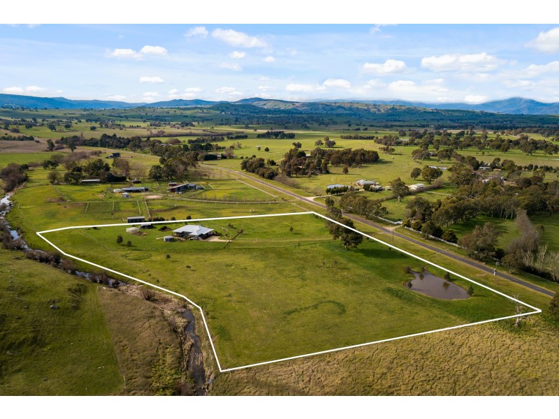 67 Graves Road, Mansfield VIC 3722
