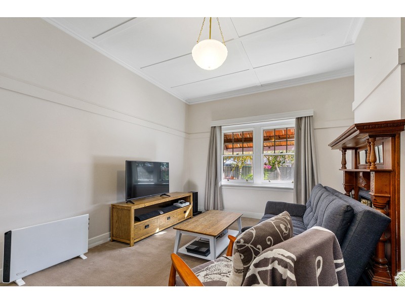 12 Hunter Street, Mansfield VIC 3722