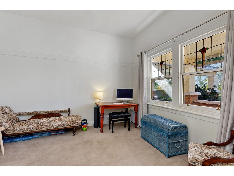 12 Hunter Street, Mansfield VIC 3722