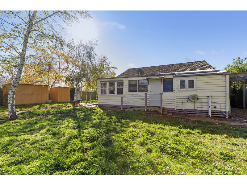 12 Hunter Street, Mansfield VIC 3722