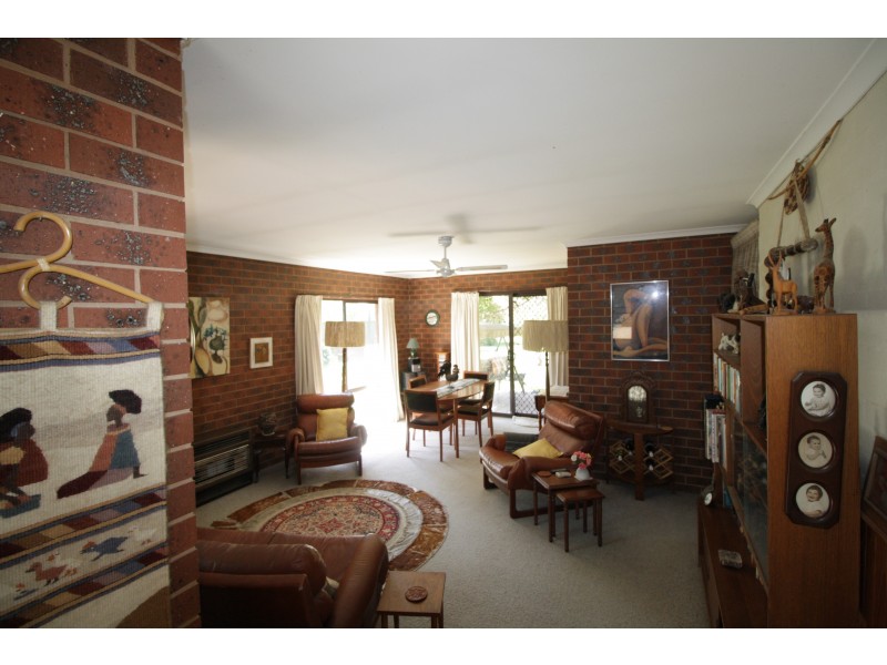 .6 Links Road, Mansfield VIC 3722