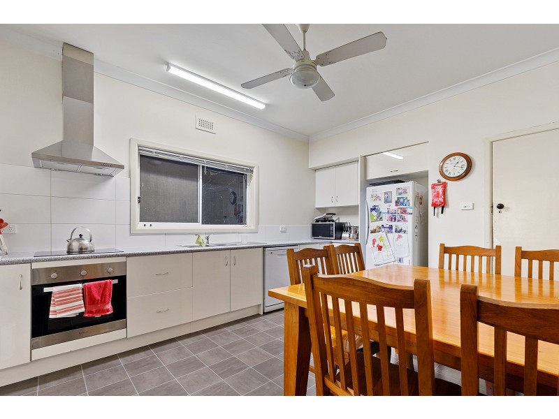 30 Elvins Street, Mansfield VIC 3722