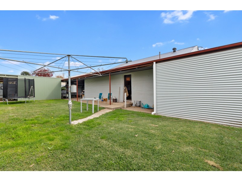 30 Elvins Street, Mansfield VIC 3722