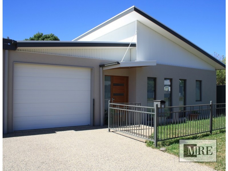 21 Victoria Street, Mansfield VIC 3722
