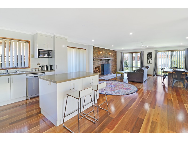 5 Somerset Crescent, Mansfield VIC 3722