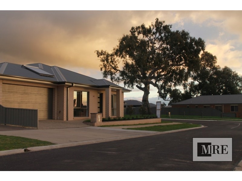 2 Galway Court, Mansfield VIC 3722