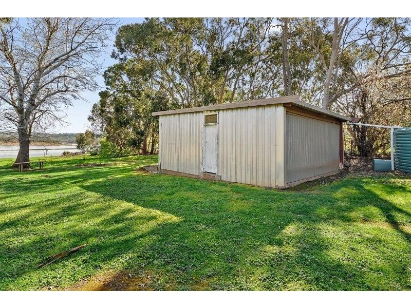 290 Hutchinsons Road, Bonnie Doon VIC 3720
