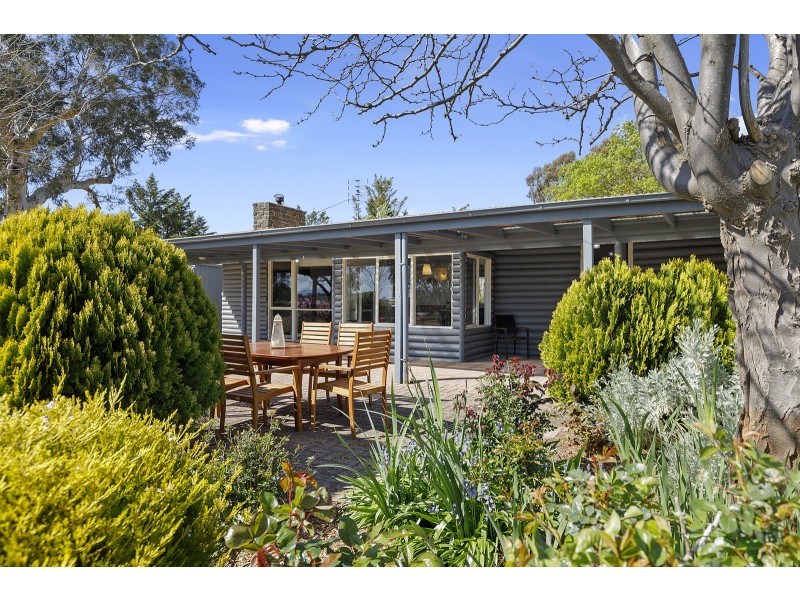 534 Howes Creek Road, Mansfield VIC 3722