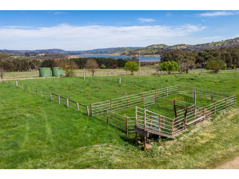 534 Howes Creek Road, Mansfield VIC 3722