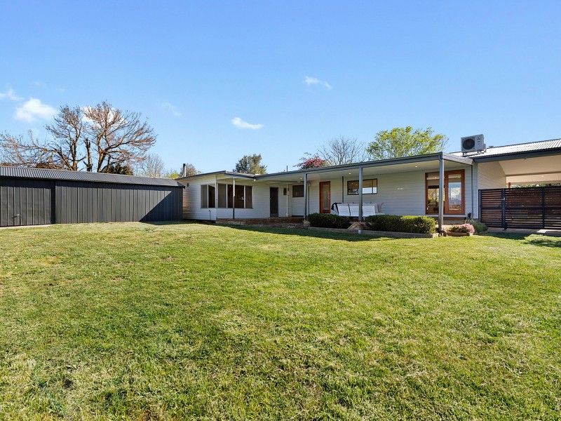 22 Reynolds Street, Mansfield VIC 3722