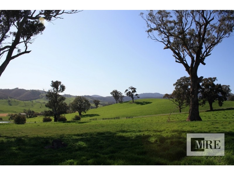 22 Eagles Lane, Bonnie Doon VIC 3720