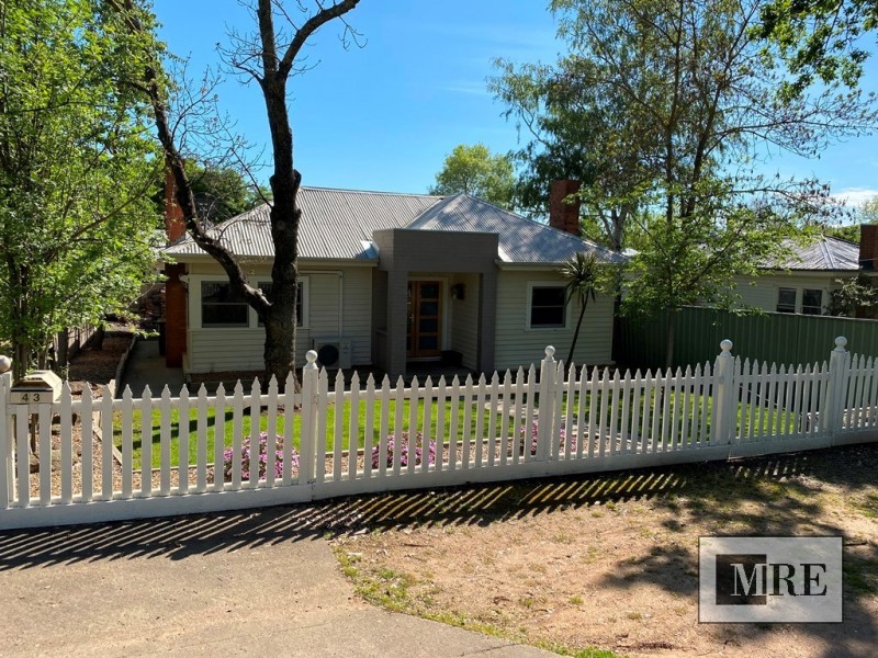 1/43 Hunter Street, Mansfield VIC 3722